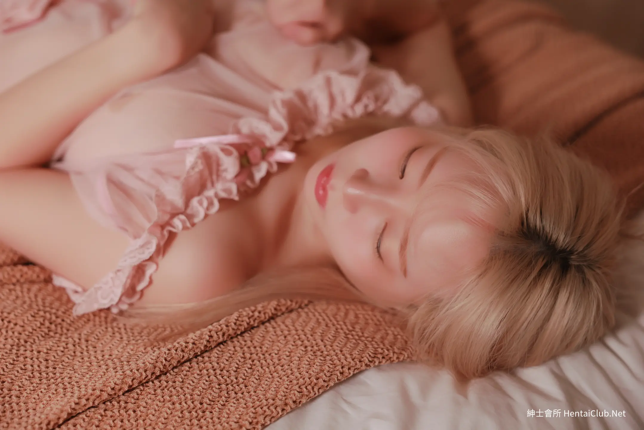 MyuA 뮤아 SWEETBOX Black Swan - 108